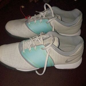 Nike NEW Without TAGS Great For Basketball And Volleyball 🏐